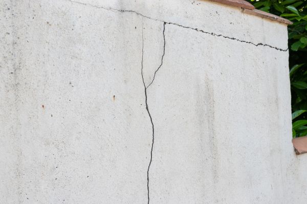 Foundation Crack Patching in Englewood