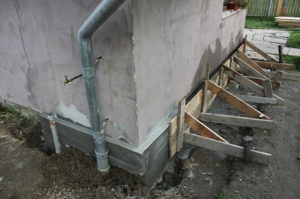 Cost of House Underpinning in Englewood